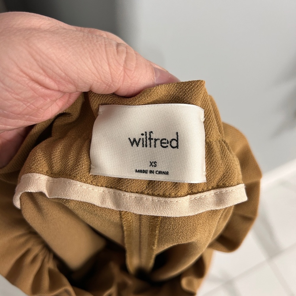 Aritzia Wilfred Kari Pant | Paperbag Waist | Camel Brown | XS - Picture 3 of 9